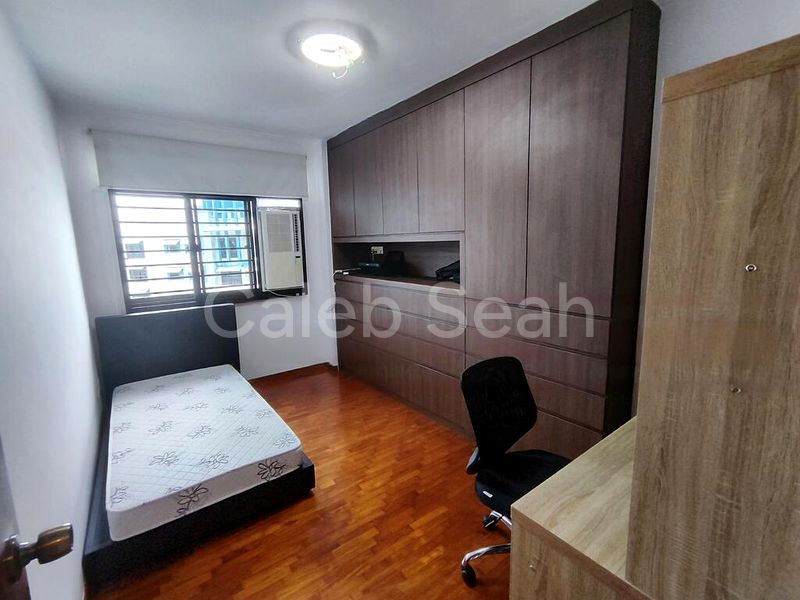 5 Room (5I) HDB for Rent in  271D Jurong West Street 24 - Image 5